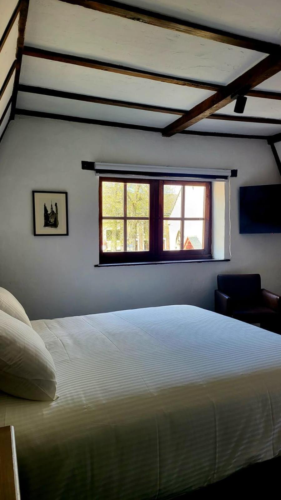 De Pelgrim Hotel Tongeren Luaran gambar