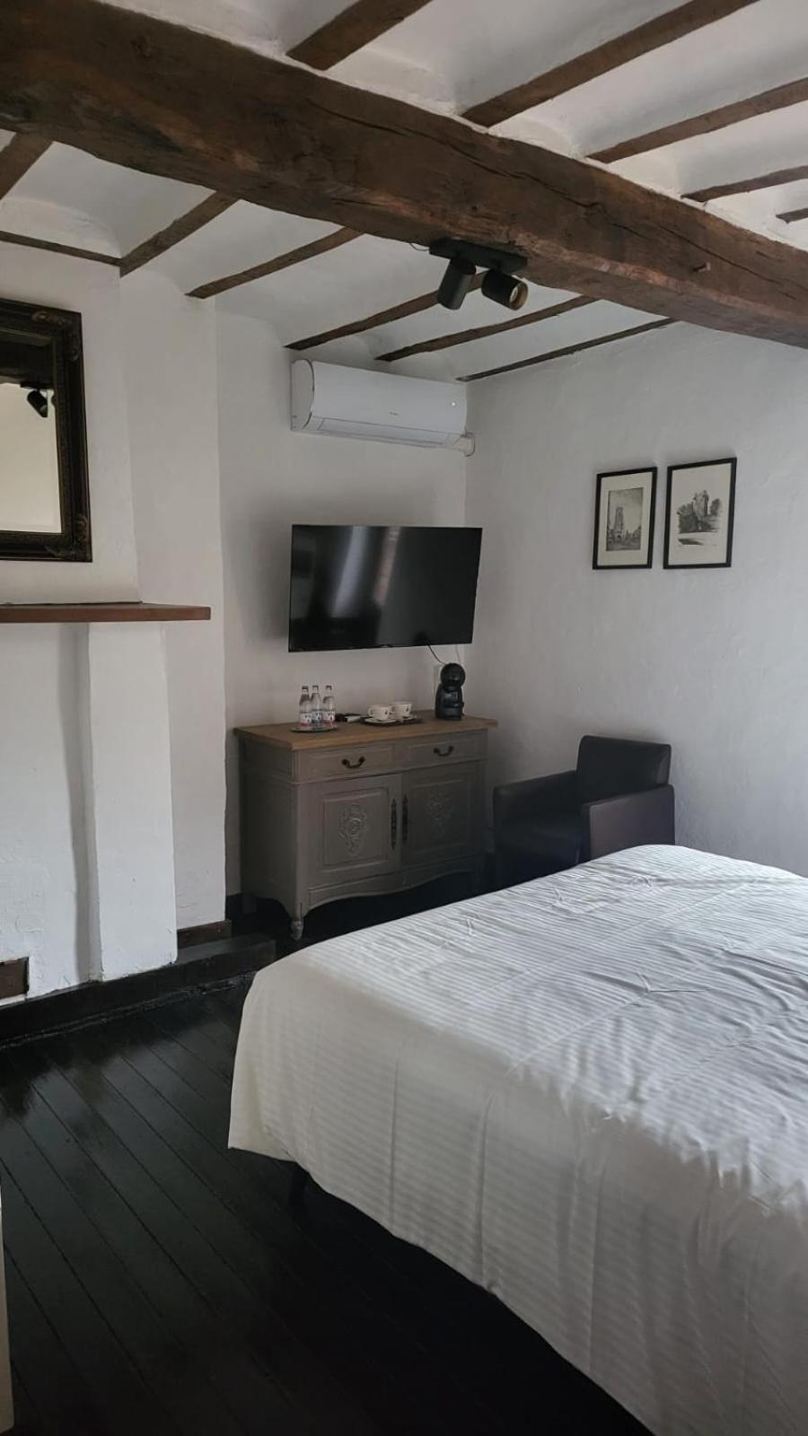 De Pelgrim Hotel Tongeren Luaran gambar