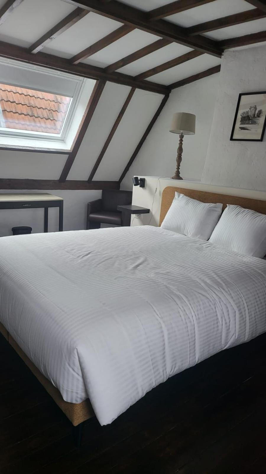 De Pelgrim Hotel Tongeren Luaran gambar